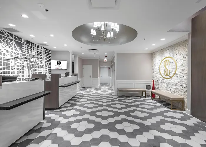 Saint Clair - Magnificent Mile