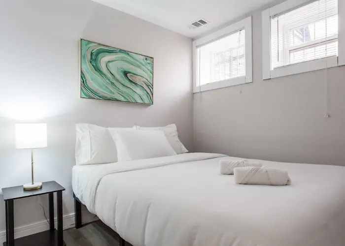 Dog friendly hotels Prime Location! - 1Min Walk To Wrigley Field - Modern 2Br Apts Right Next To Wrigley Field & Transit!